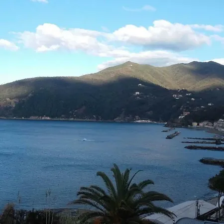 Un Gioiello Con Vista Mare Casa de Férias Moneglia