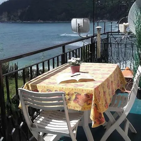 Un Gioiello Con Vista Mare * Moneglia